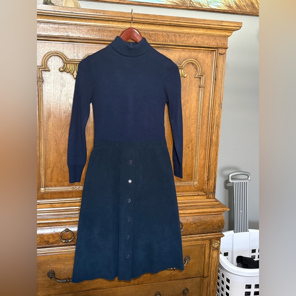 Elegant Navy Blue Turtleneck Dress
